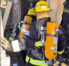 Capacitación de bomberos en incendio de estructuras