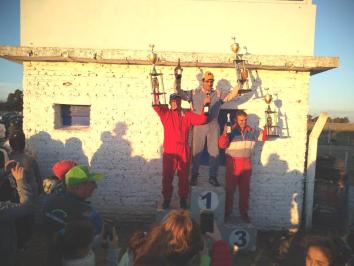 Podio primera final Supercar